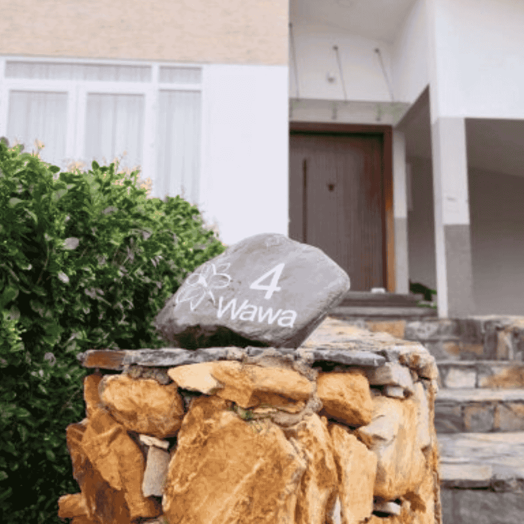 Belton Residence - Entrance